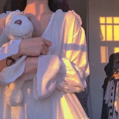 为丑女献上花束